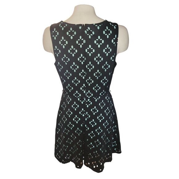 As U Wish Black & Mint Sleeveless Skater Dress Size 9 Polyester Blend With Flora - Picture 3 of 7